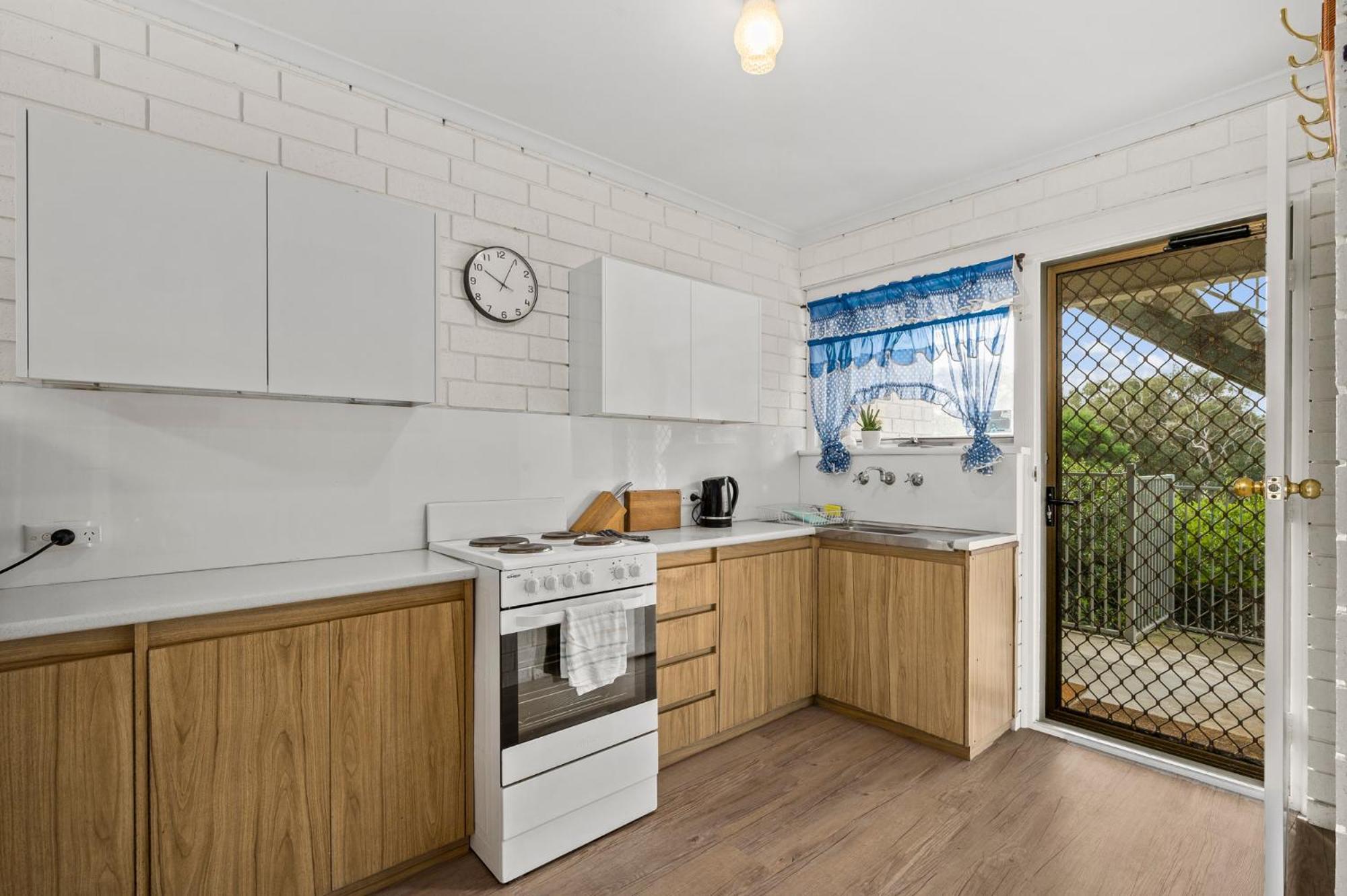 Sun & Surf Aldinga Beach Apartment Buitenkant foto